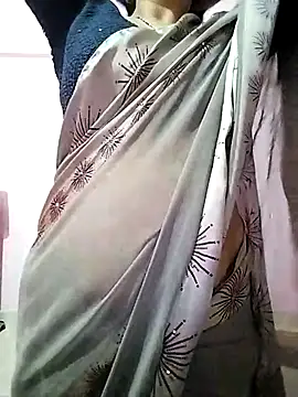 Snapshot of PayalSharmahot143 chatting on 02-23-25, 10:39 PayalSharmahot143 online show from 02-23-25, 10:39