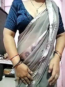 Snapshot of PayalSharmahot143 chatting on 03-04-25, 07:32 PayalSharmahot143 online show from 03-04-25, 07:32