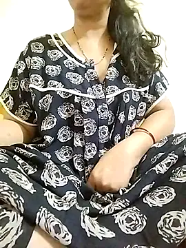 Snapshot of PayalSharmahot143 chatting on 03-16-25, 04:45 PayalSharmahot143 online show from 03-16-25, 04:45