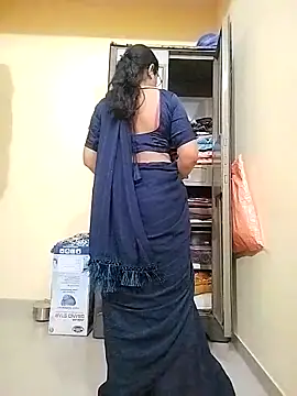 Snapshot of PayalSharmahot143 chatting on 03-21-25, 09:23 PayalSharmahot143 online show from 03-21-25, 09:23