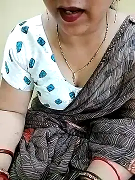 Snapshot of PayalSharmahot143 chatting on 09-10-25, 08:36 PayalSharmahot143 online show from 09-10-25, 08:36