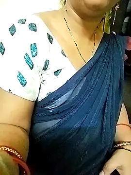 Snapshot of PayalSharmahot143 chatting on 09-14-25, 02:22 PayalSharmahot143 online show from 09-14-25, 02:22