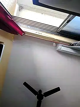 Snapshot of PayalSharmahot143 chatting on 09-25-25, 03:43 PayalSharmahot143 online show from 09-25-25, 03:43