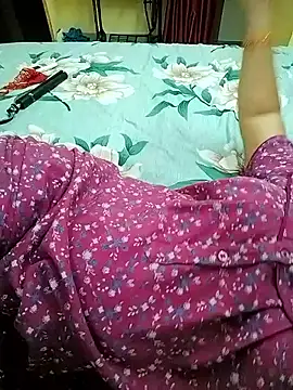 Snapshot of PayalSharmahot143 chatting on 09-28-25, 04:40 PayalSharmahot143 online show from 09-28-25, 04:40