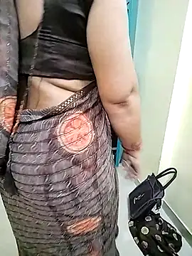 Snapshot of PayalSharmahot143 chatting on 10-08-25, 05:54 PayalSharmahot143 online show from 10-08-25, 05:54