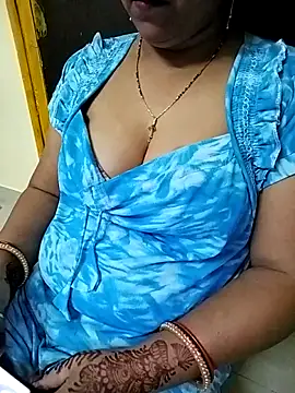 Snapshot of PayalSharmahot143 chatting on 10-13-25, 02:28 PayalSharmahot143 online show from 10-13-25, 02:28