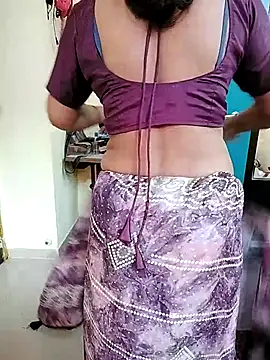 Snapshot of PayalSharmahot143 chatting on 10-28-25, 02:48 PayalSharmahot143 online show from 10-28-25, 02:48