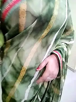 Snapshot of PayalSharmahot143 chatting on 11-01-25, 04:53 PayalSharmahot143 online show from 11-01-25, 04:53