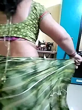 Snapshot of PayalSharmahot143 chatting on 11-25-25, 07:03 PayalSharmahot143 online show from 11-25-25, 07:03