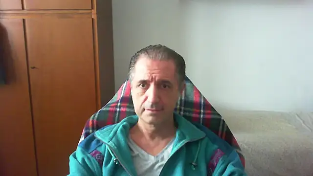 lliuk70mi online show from 04-28-26, 02:55