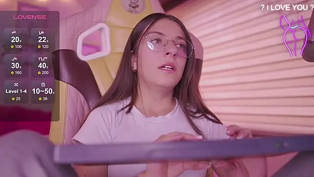 milly kenner online show from 03-06-26, 07:54