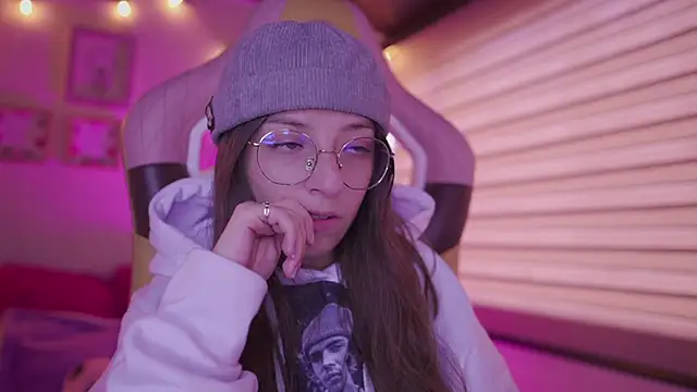 milly kenner online show from 04-28-26, 07:30