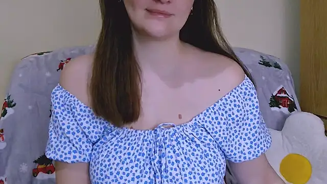 ChubbyMaia online show from 01-02-25, 03:05