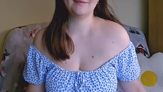 ChubbyMaia online show from 01-02-25, 12:46