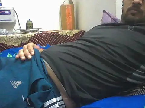 Desiboy 525 online show from 11-01-25, 09:06