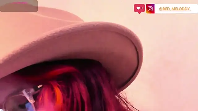 Snapshot of RedMeloddy chatting on 11-07-25, 07:58 RedMeloddy online show from 11-07-25, 07:58