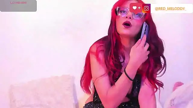 Snapshot of RedMeloddy chatting on 11-13-25, 08:19 RedMeloddy online show from 11-13-25, 08:19