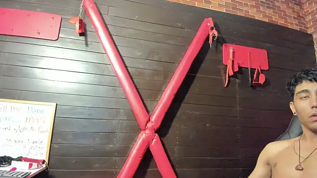 Snapshot of Annyeli chatting on 01-14-25, 09:13 Annyeli online show from 01-14-25, 09:13