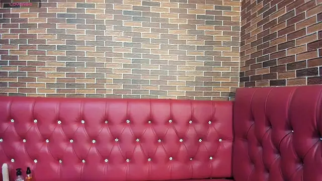 Snapshot of Annyeli chatting on 01-20-25, 02:22 Annyeli online show from 01-20-25, 02:22