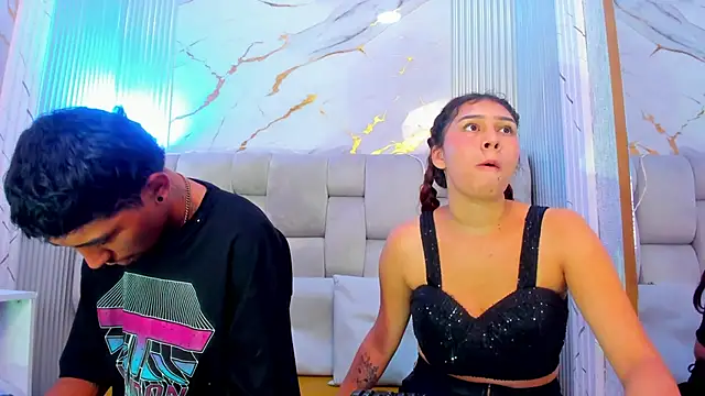 Snapshot of Annyeli chatting on 10-05-25, 02:15 Annyeli online show from 10-05-25, 02:15