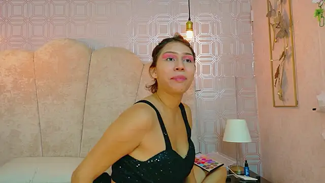 Snapshot of Annyeli chatting on 11-03-25, 12:06 Annyeli online show from 11-03-25, 12:06