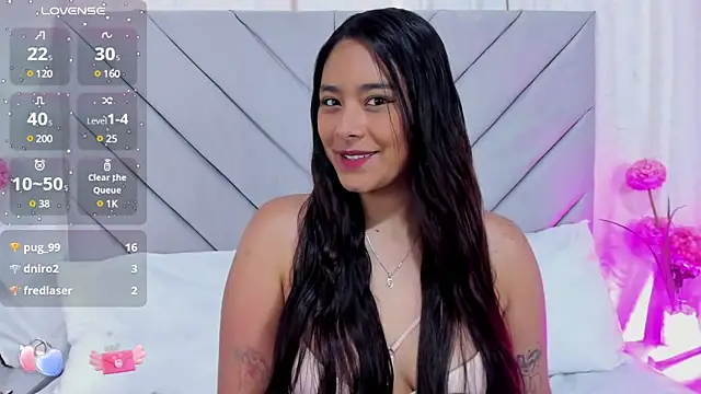 Snapshot of AnnaQueen_ chatting on 01-13-25, 04:19 AnnaQueen  online show from 01-13-25, 04:19