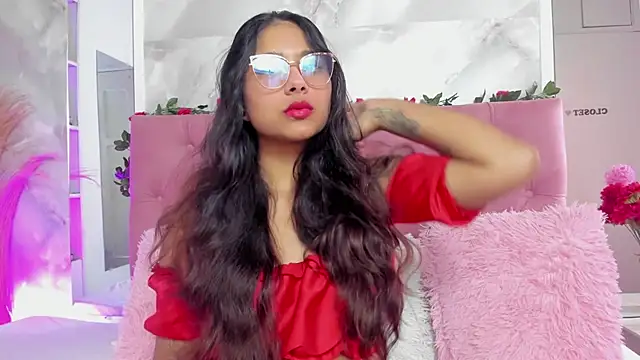 Snapshot of AnnaQueen_ chatting on 10-01-25, 04:24 AnnaQueen  online show from 10-01-25, 04:24