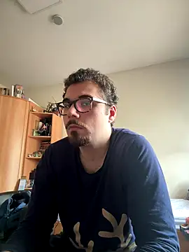 Snapshot of Gartengolem chatting on 11-30-25, 11:25 Gartengolem online show from 11-30-25, 11:25