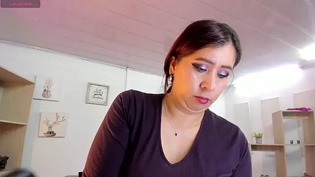 Alexx Scoot online show from 03-06-25, 01:58