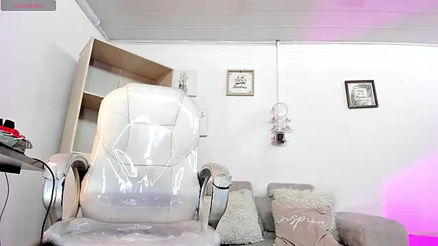 Alexx Scoot online show from 03-11-25, 10:53