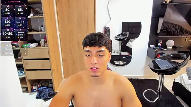 Cristhian Evans online show from 09-21-25, 02:40