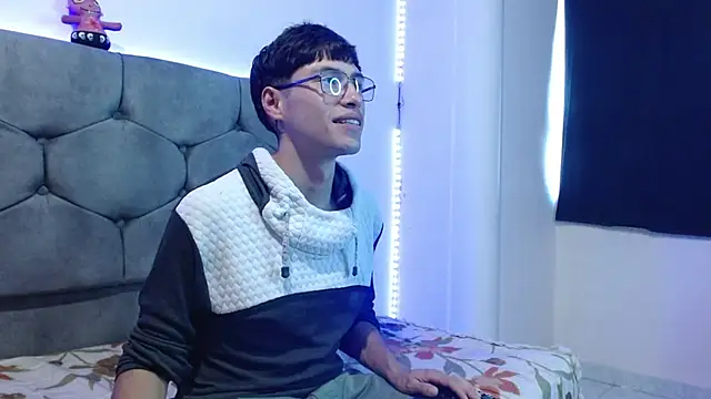 Snapshot of nolanjay_ chatting on 01-29-25, 08:56 nolanjay online show from 01-29-25, 08:56