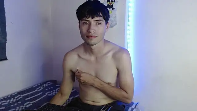 Snapshot of nolanjay_ chatting on 02-16-25, 06:32 nolanjay online show from 02-16-25, 06:32