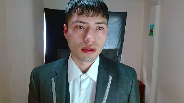 Snapshot of nolanjay_ chatting on 09-16-25, 02:51 nolanjay online show from 09-16-25, 02:51