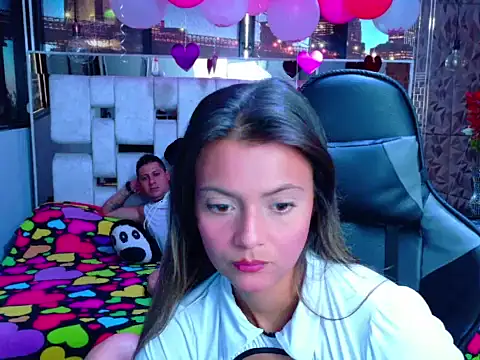 ValentinaAndTerry online show from 03-01-25, 01:18