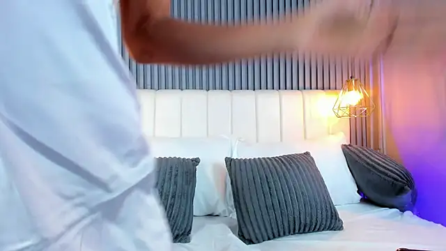 LinaGlam online show from 09-11-25, 10:32