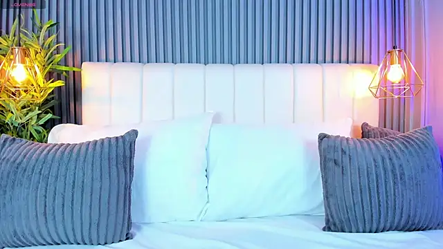 LinaGlam online show from 09-27-25, 10:48