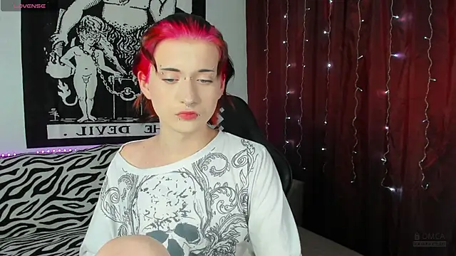 Snapshot of Vailyreb_ chatting on 12-07-24, 01:14 Vailyreb online show from 12-07-24, 01:14