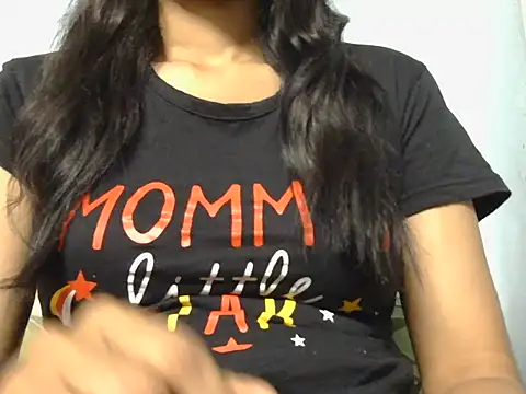 Snapshot of Thimiralagi chatting on 02-03-26, 02:33 Thimiralagi online show from 02-03-26, 02:33