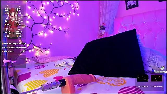 Snapshot of Dulce_Girl_ chatting on 12-17-24, 06:35 Dulce Girl  online show from 12-17-24, 06:35