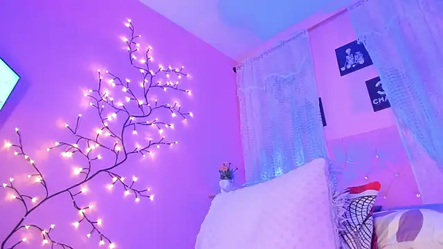 Snapshot of Dulce_Girl_ chatting on 03-07-25, 05:08 Dulce Girl  online show from 03-07-25, 05:08