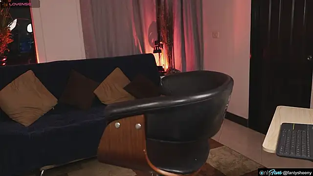 Snapshot of theaome chatting on 02-08-25, 02:58 theaome online show from 02-08-25, 02:58