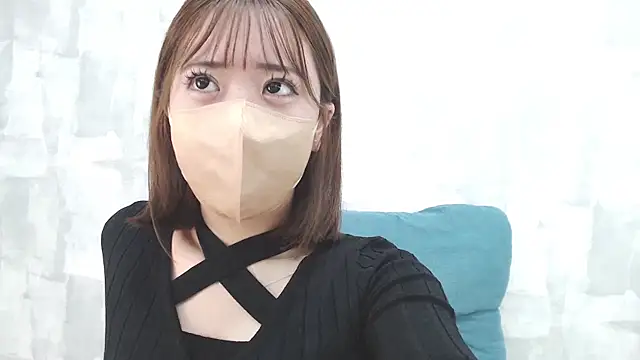 LOVE MOMO LOVE online show from 01-13-25, 11:30