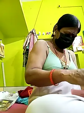 Snapshot of Tamil_yamuna_hindi chatting on 01-02-25, 02:11 Tamil yamuna hindi online show from 01-02-25, 02:11