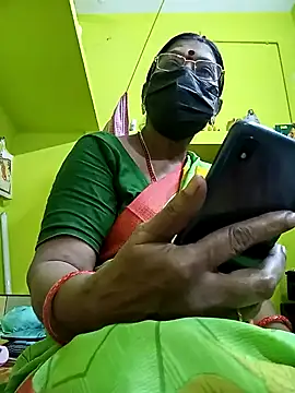 Snapshot of Tamil_yamuna_hindi chatting on 01-15-25, 03:33 Tamil yamuna hindi online show from 01-15-25, 03:33