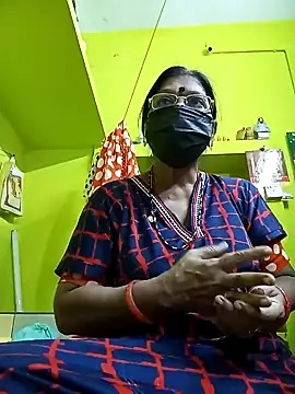 Snapshot of Tamil_yamuna_hindi chatting on 01-18-25, 01:52 Tamil yamuna hindi online show from 01-18-25, 01:52