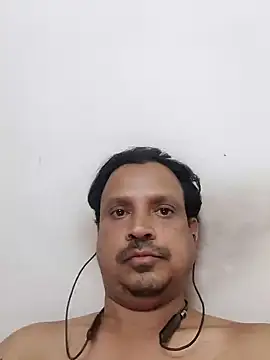 Raj1043 online show from 12-28-24, 11:30