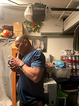 EatMyCake831 online show from 09-28-25, 10:09