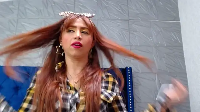 MeganCrouch online show from 01-04-25, 07:13