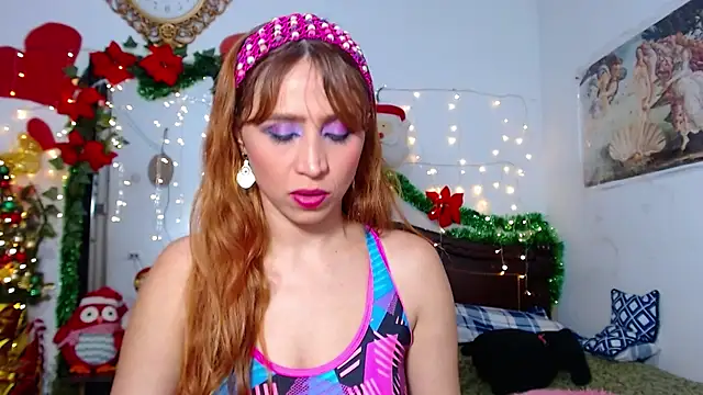 MeganCrouch online show from 12-21-25, 01:13